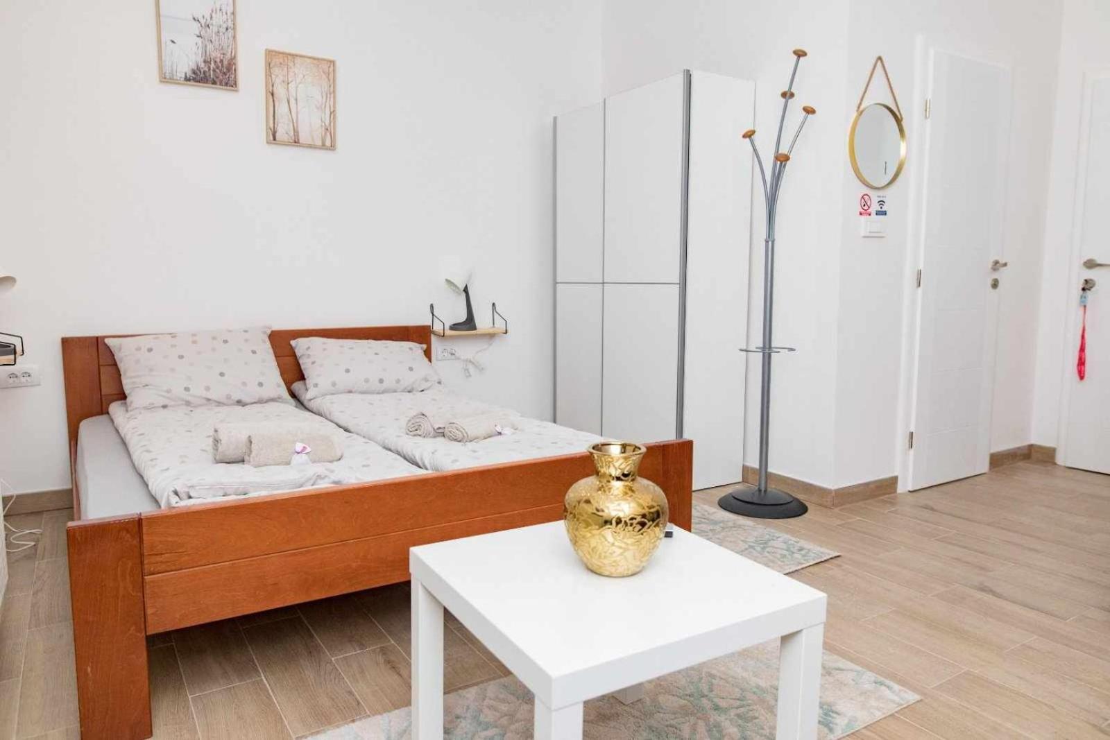 Charm Apartment-Top Location-City Center Sarajevo Esterno foto